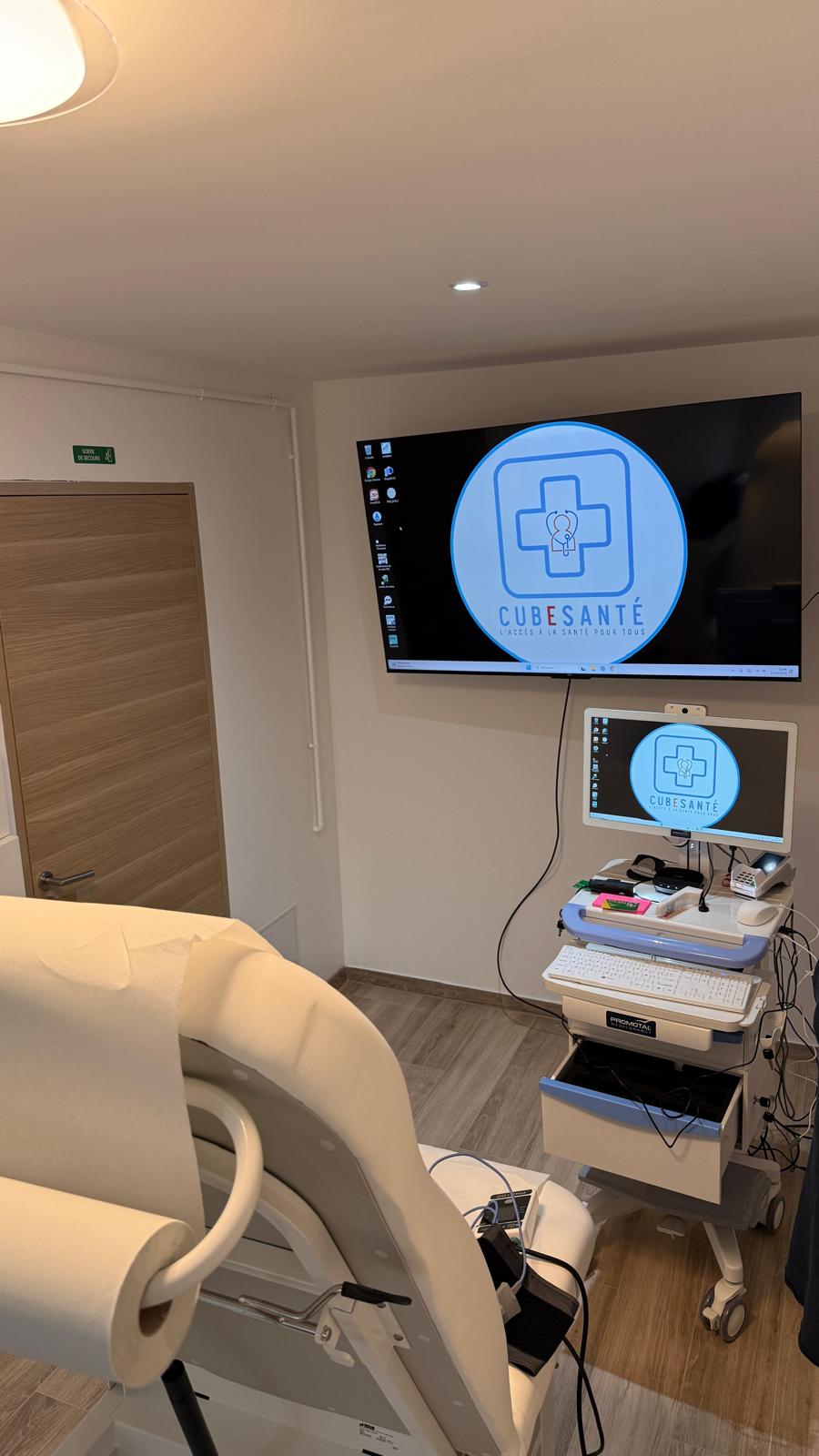 Salle de consultation CUBESANTÉ